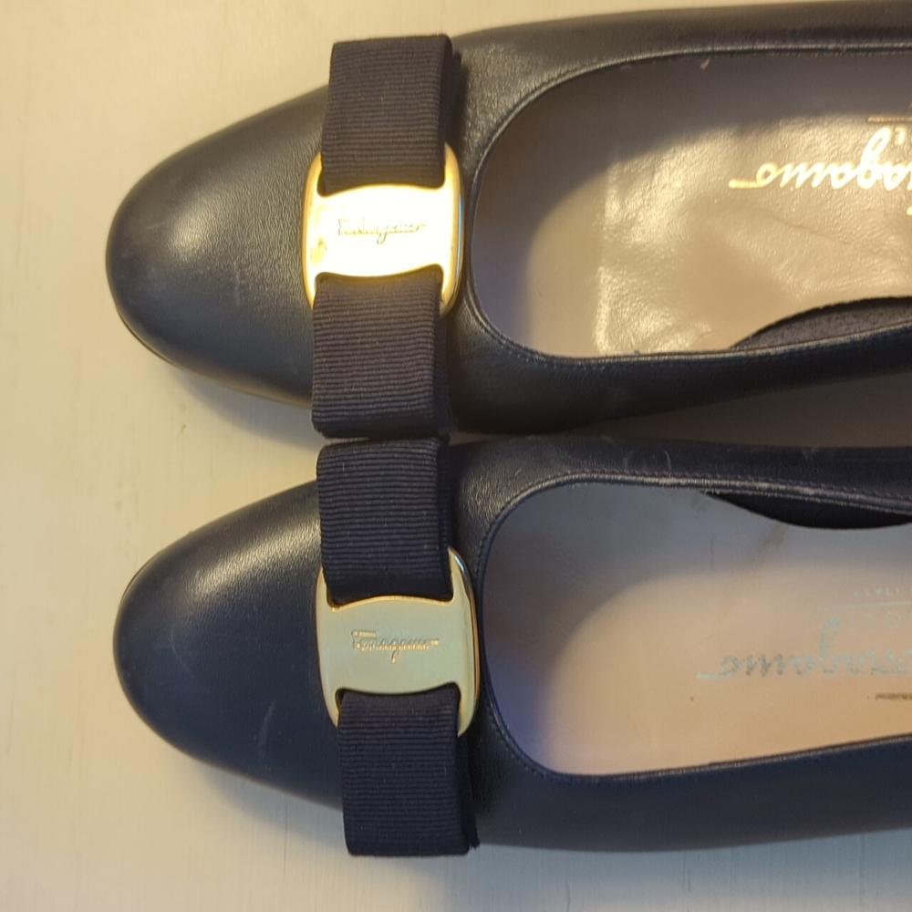 Salvatore Ferragamo blue flats